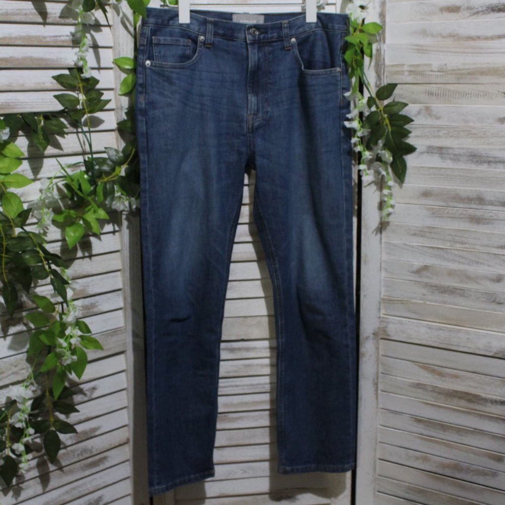 Everlane High Waisted Straight Leg Jeans (549)